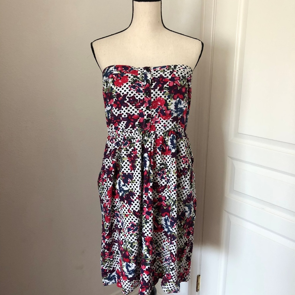 ** SOLD** Torrid Floral Strapless Dress 2 18/20 - Picture 2 of 6